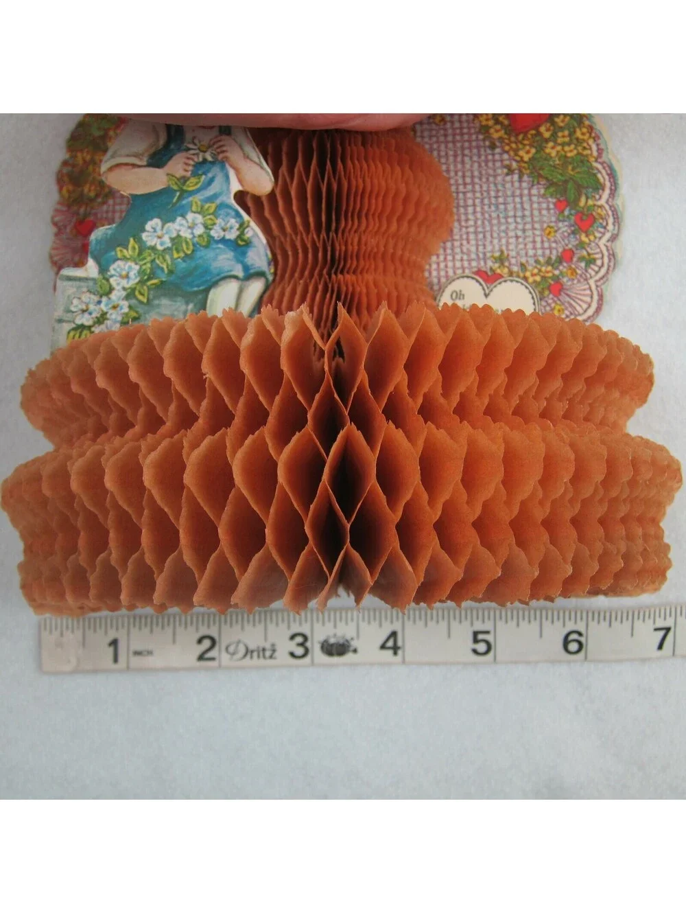 Vintage Valentine Beistle Honeycomb Paper Puff Dutch Girl Flower Wreath 1920-30s